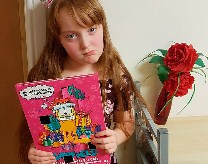 Mom’s Hilarious Fail Goes Viral After Her 9-Year-Old Ate From Advent Calendar For Cats For 11 Days