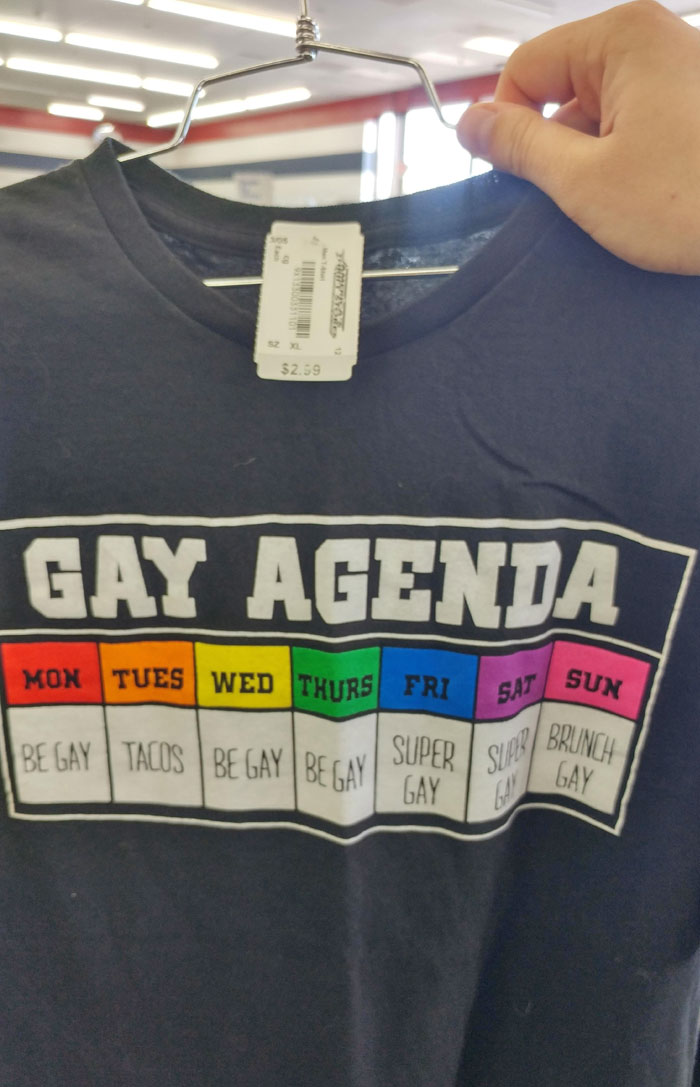Como hombre hetero, necesitaba esta camiseta de la agenda gay