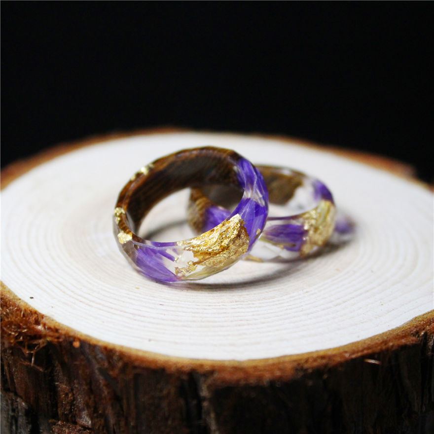 I Make Resin Ring Out Of Real Flowers