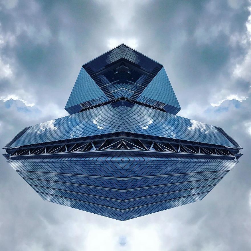 I Transform Building Into Spaceships