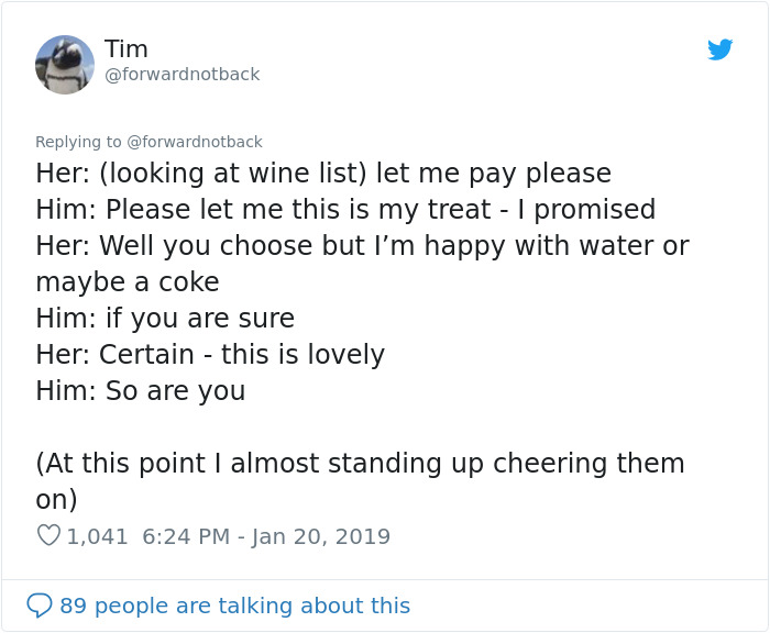 Guy Witnesses Young Man Struggling To Pay For Date In Fancy Restaurant And How Waiter 'Saves' Him