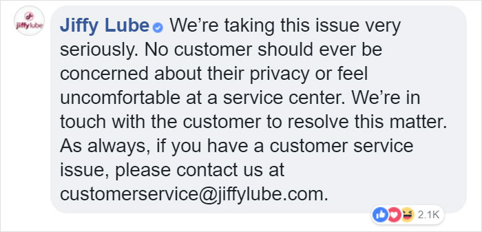 People Are Applauding The Way This Woman Shut Down Jiffy Lube Employee That Was Harassing Her
