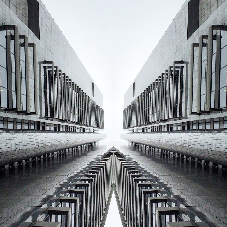 I Transform Building Into Spaceships