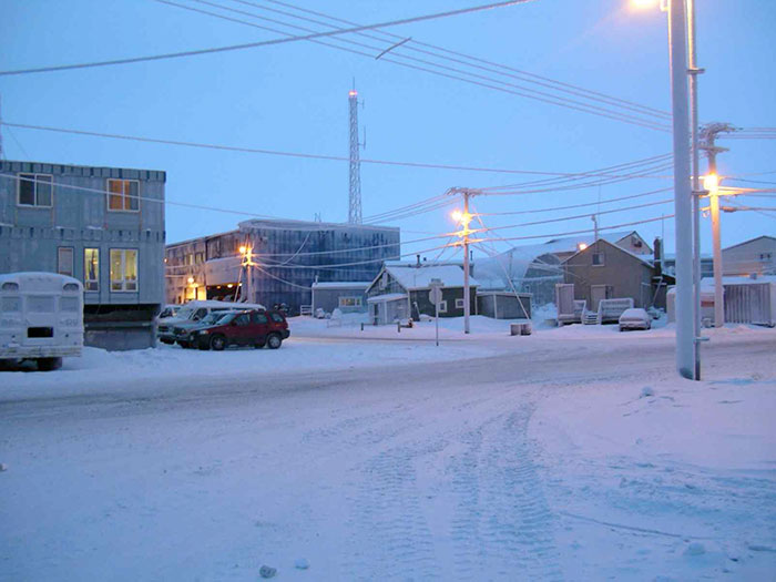 A Town In Alaska Lives In Complete Darkness Every Year For 65 Days