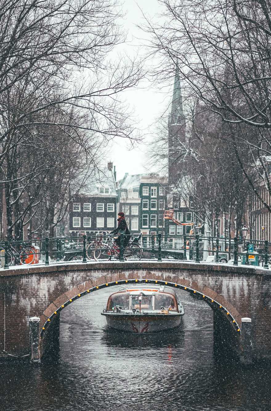 Amsterdam Under The Snow