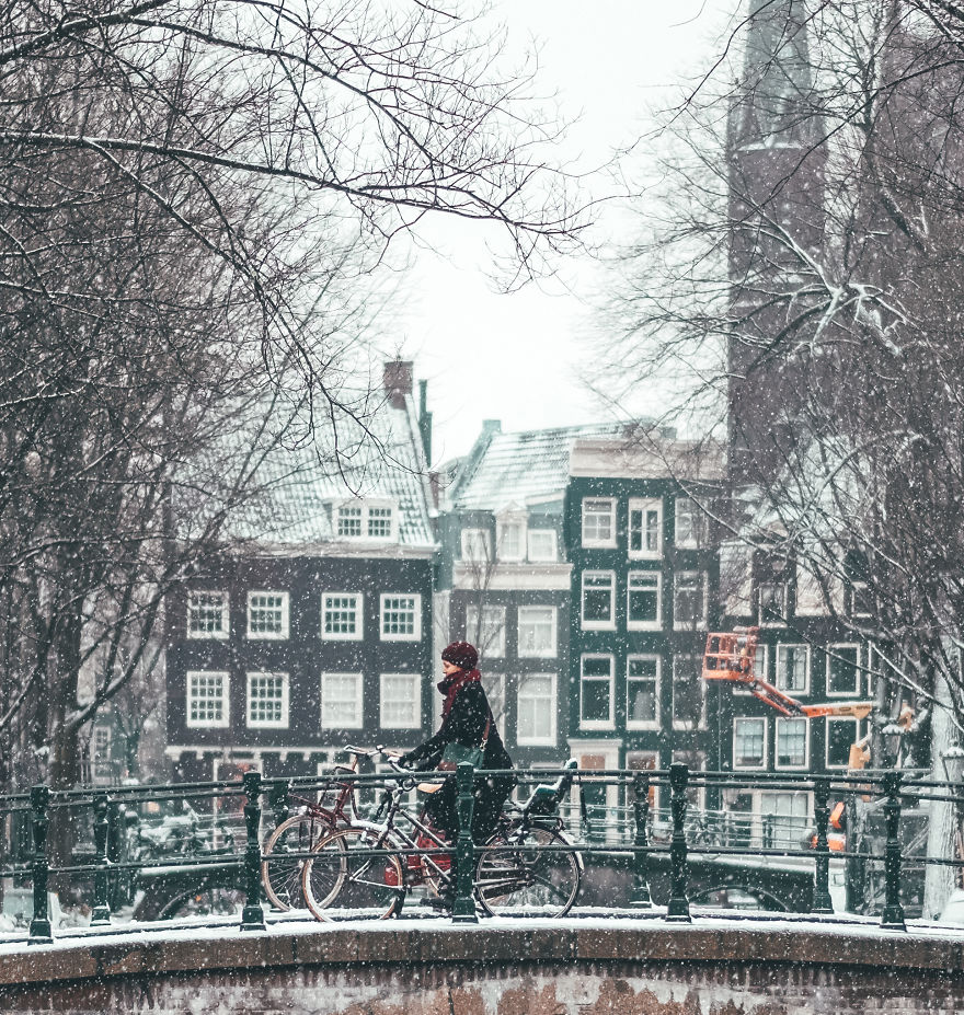 Amsterdam Under The Snow