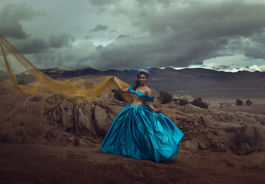 I Create Dresses Inspired By Iconic Pop Culture Fandoms I Create Dresses Inspired By Iconic Pop Culture Fandoms