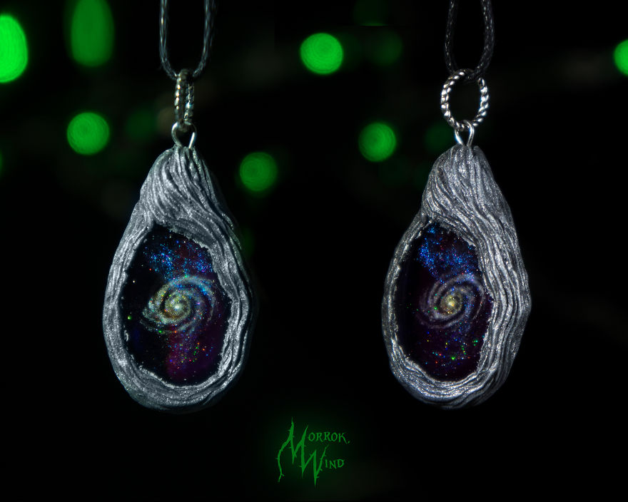 Hi! My Name Is Julia And Among Other Things I Create Galaxies! (+19 Pics)