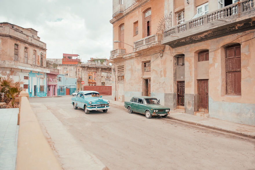 Colorful Streets Photography Of Havana In Cuba