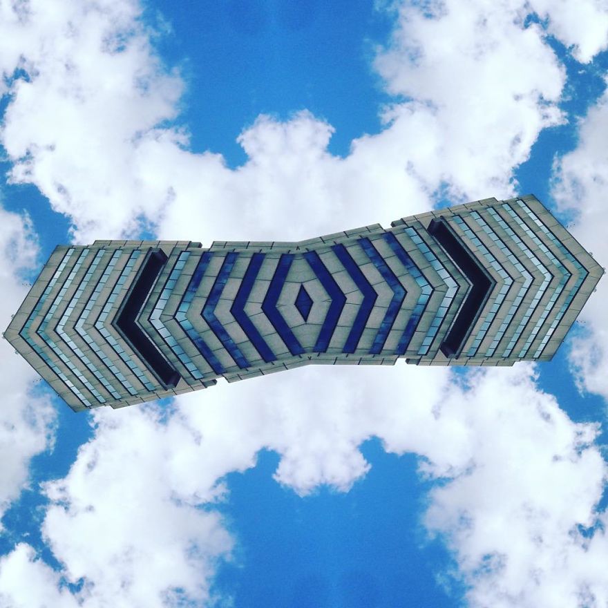 I Transform Building Into Spaceships