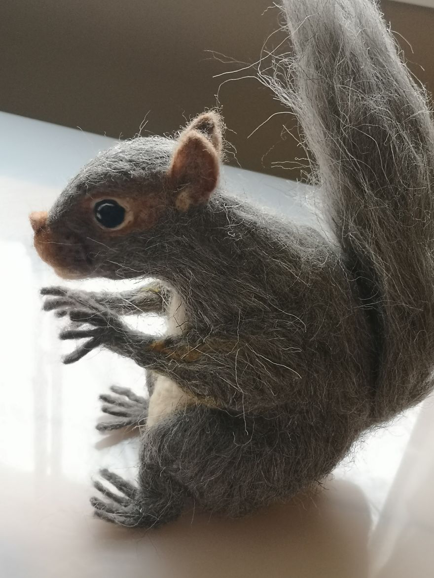 I Bring Wool To Life By Sculpting It Into My Favourite Animals