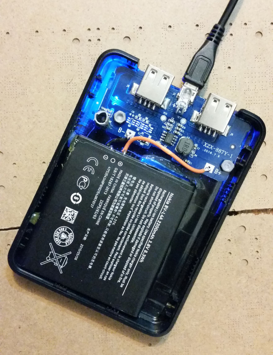How I Made A Powerbank For Phone From Reused Materials And Trash
