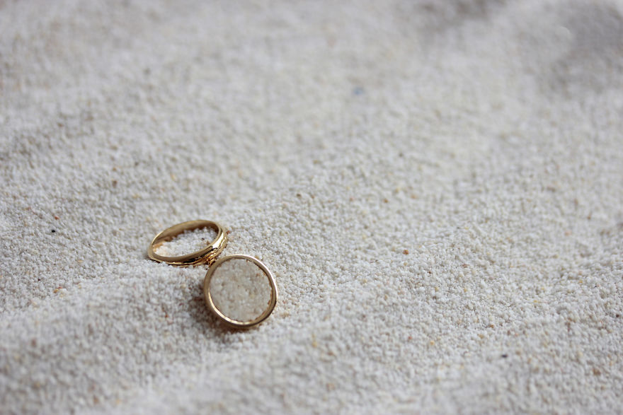 New Naturally Inspired Jewellery Line Encapsulates The Feel Of The Beach Thanks To Organic Materials And Familiar Lines New Naturally Inspired Jewellery Line Encapsulates The Feel Of The Beach Thanks To Organic Materials And Familiar Lines