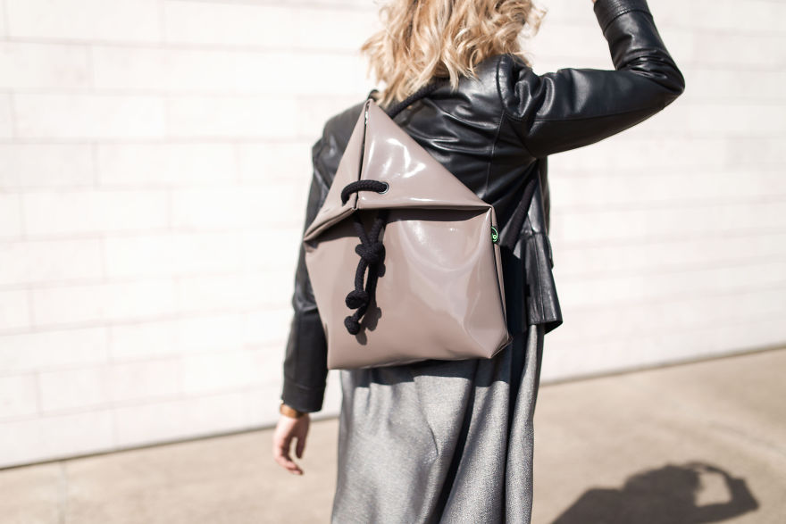 Transforming Bag: 6 In 1 Transforming Bag: 6 In 1