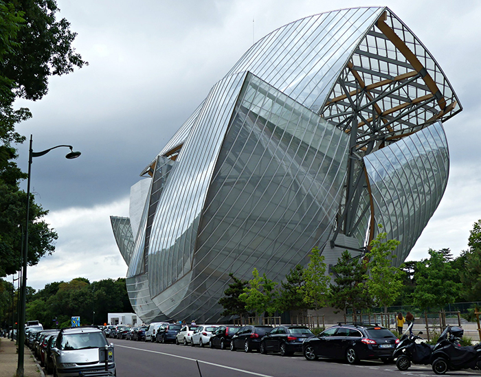Fondation Louis Vuitton, Paris, France