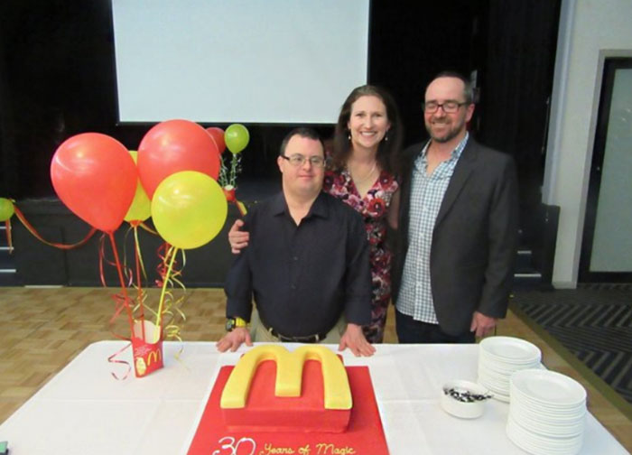 After 32 Years Of Service In A McDonald’s This Man With Down’s Syndrome Is Finally Retiring