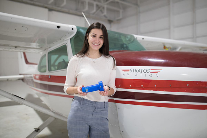 This Syrian Refugee Fled War-Torn Country In 2016 And Now Created A Charger That Uses A Plane's Air Vents To Power Devices