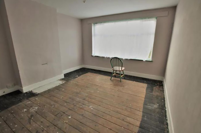 30 Terrible Pictures Taken By Real Estate Agents