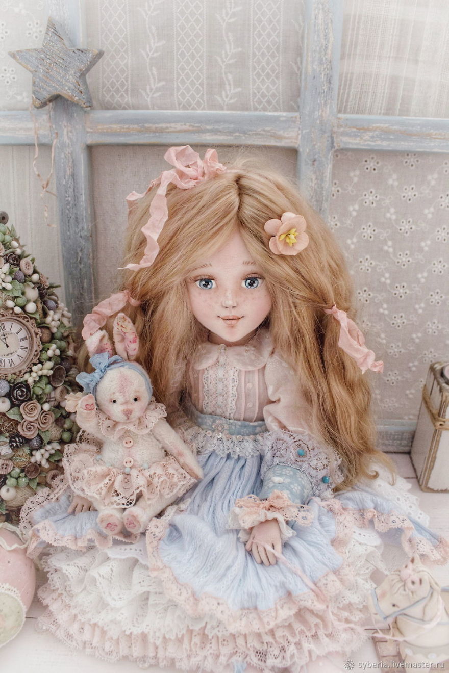 «alive» Textile Young Ladies By Doll-Artist Margaret