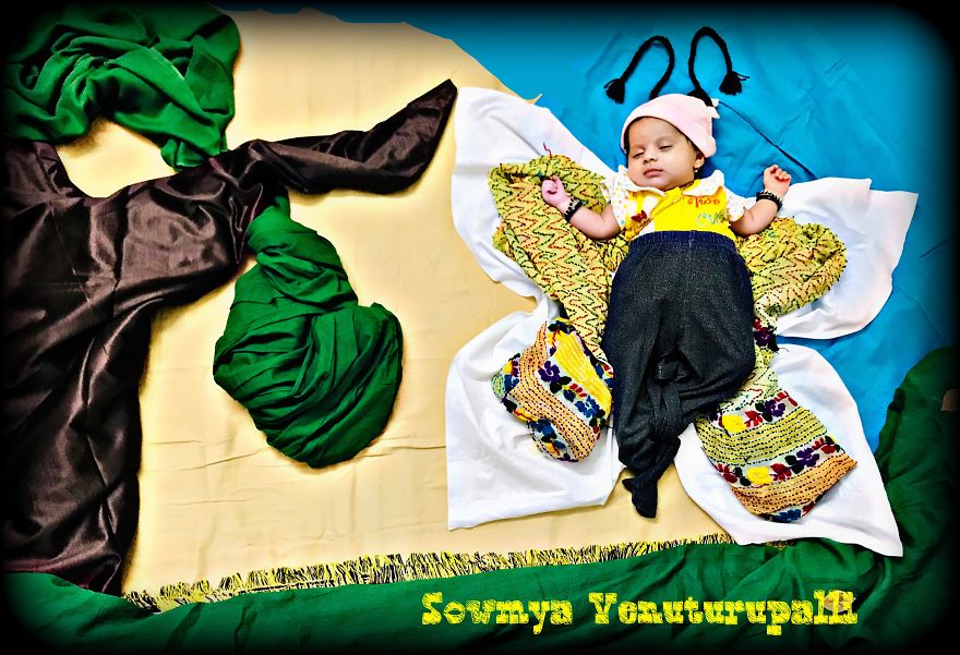 Spin A Tale Around The Sleeping Baby Spin A Tale Around The Sleeping Baby