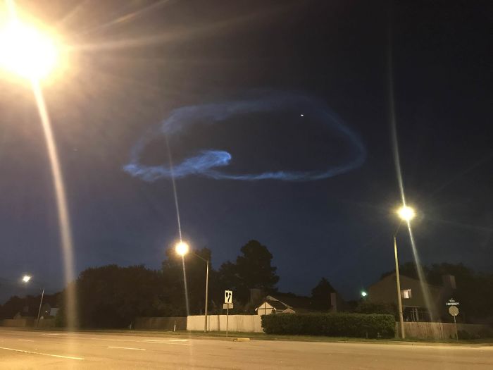 I Saw This “Cloud” On My Way To Work Yesterday Morning, May 22nd, At 5 Am Est. Other Than This, The Sky Was Completely Clear. What Is This Thing?