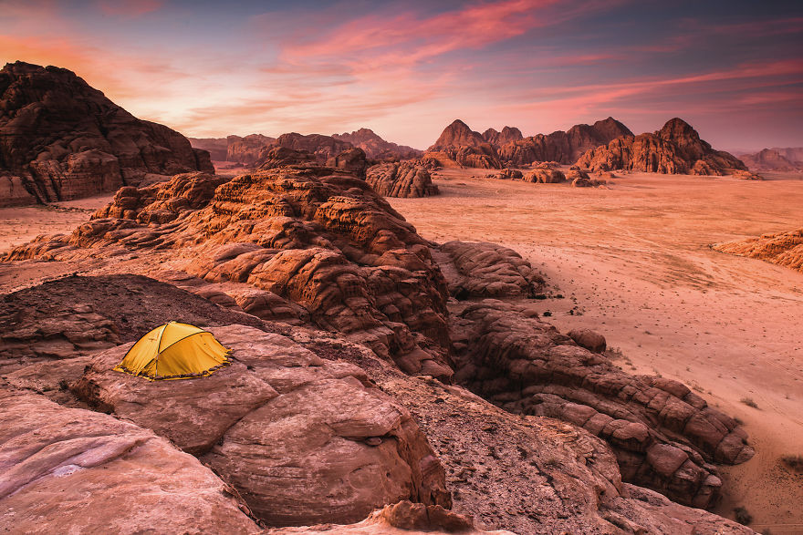 Me And My Friend Spent 5 Days On Wadi Rum Desert Wild Camping And Capturing How The Earth Turns Into Mars In Marvelous Locations.