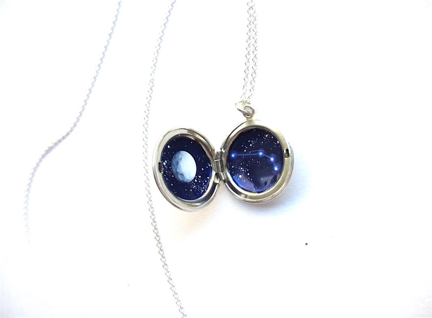 I Squeeze The Universe Into Wearable Lockets