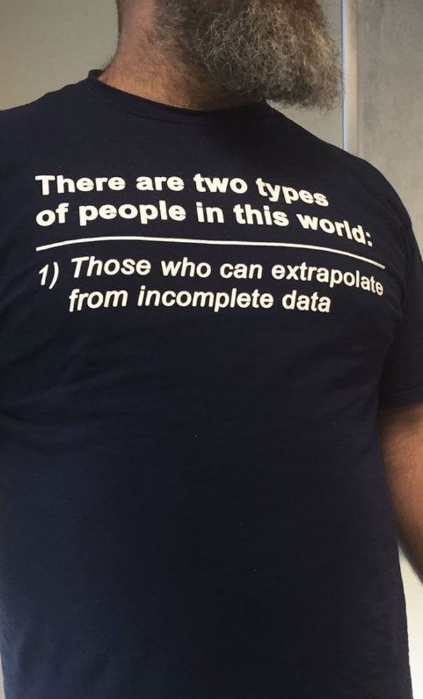 Students Were Asking This Professor If His Shirt Is Missing A 2nd Part
