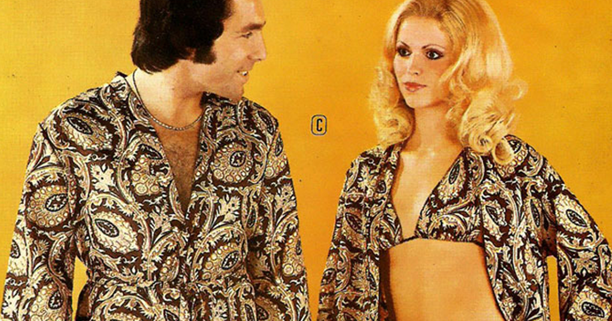 30 Laughable His-And-Hers Fashions From The 1970s You Wouldn't