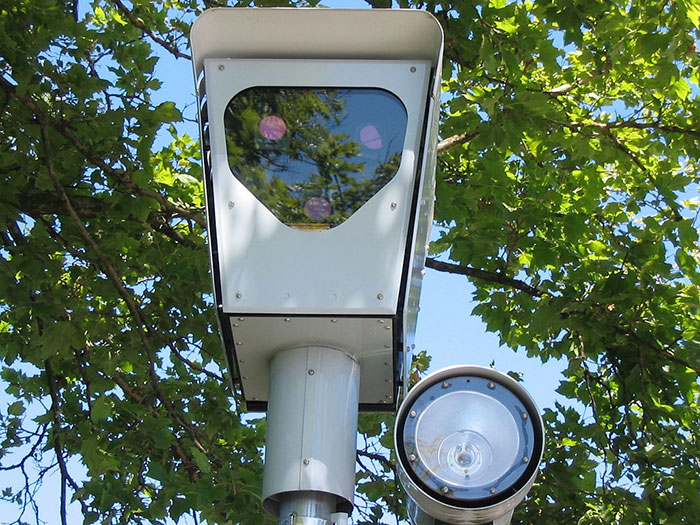 This Man Figured Out The Red Light Camera Scam And Decide To Break Them