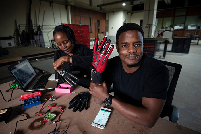 A 25 Y.O. Inventor From Kenya Just Invented Smart Gloves That Auto-Translate Sign Language Into Speech