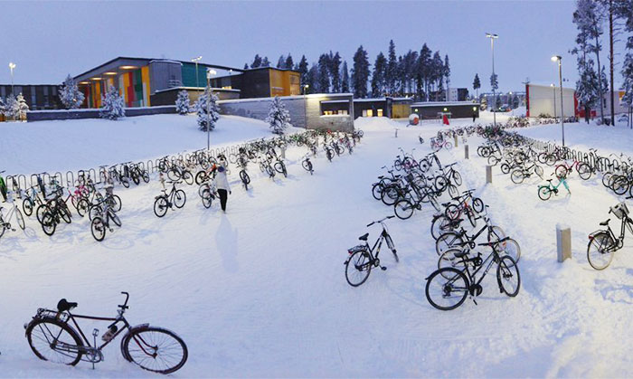 Kids In Finland Continue To Ride Bicycles To School In -17°C (1.4°F) Weather And It’s A Lesson In Commuting