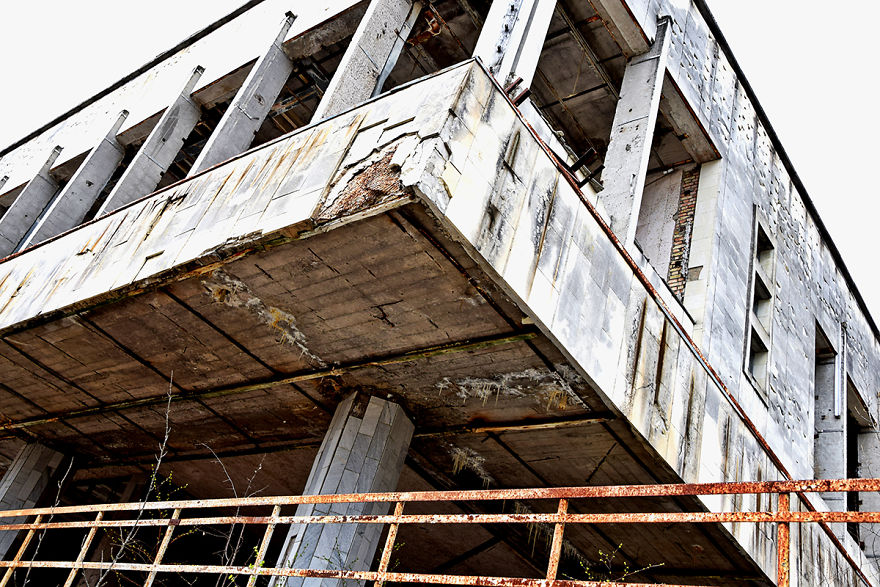 This Is How The Ukrainian Ghost Towns Chernobyl And Pripyat Look Today