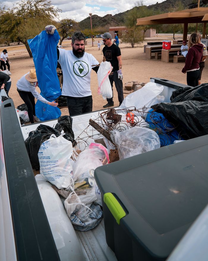 Me And A Crew Of 500 People Picking Up Trash At South Mountain Regional Park! Around 8,000 Lbs Of Trash Removed In 2 Hours! #trashtag #keepnaturewild
