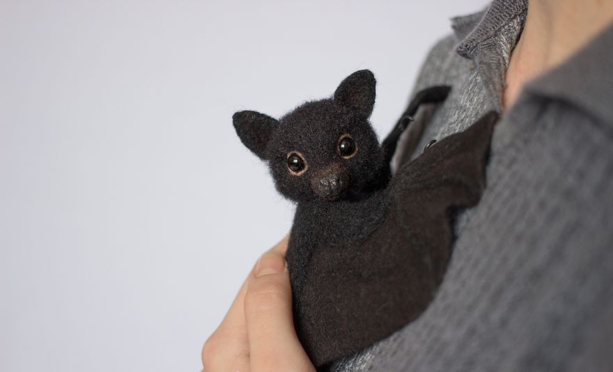 How A Cute, Plushie Bat Scammed Me And My Friends!