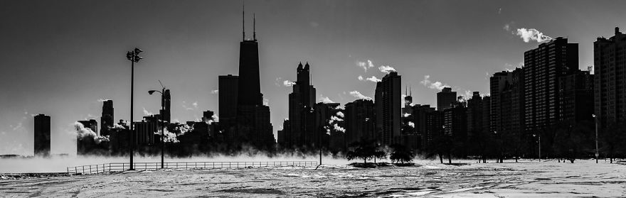 I Went Out In Chicago During The Polar Vortex (-29°c) And Took Photos Along The Lakefront