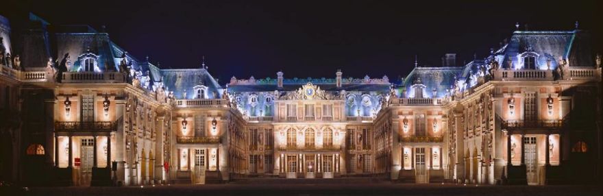 10 Most Beautiful At Night Buildings In The World