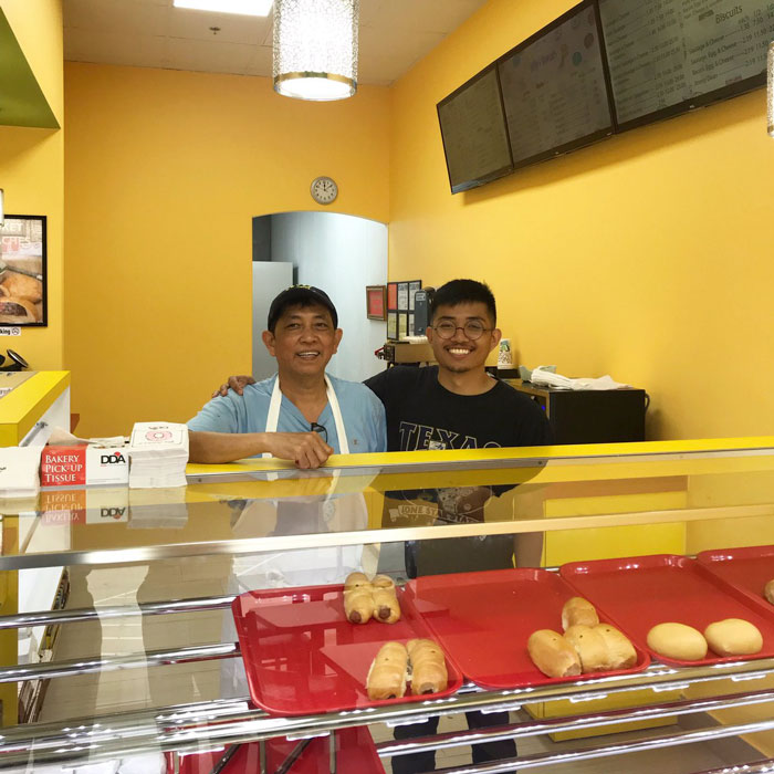 Son Shares Photo Of His Dad, Sad That No One Is Coming To His New Donut Shop, It Goes Viral And People Flood The Shop