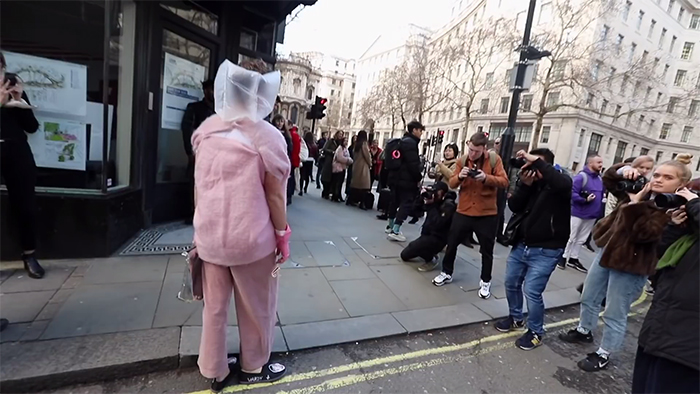 Guy Deliberately Dresses As Idiotically As Possible For London Fashion Week, Gets Greeted As A Celebrity Model