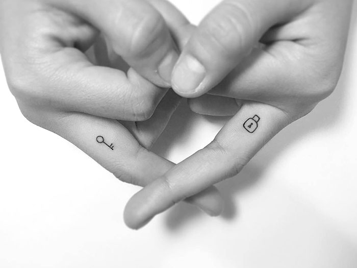 Lock And Key Minimal Finger Tattoos
