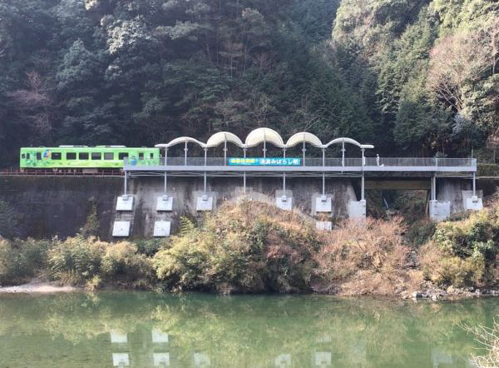There’s A Train Station In Japan Built Solely To Admire The Scenery And The Only Way To Access It Is By Train