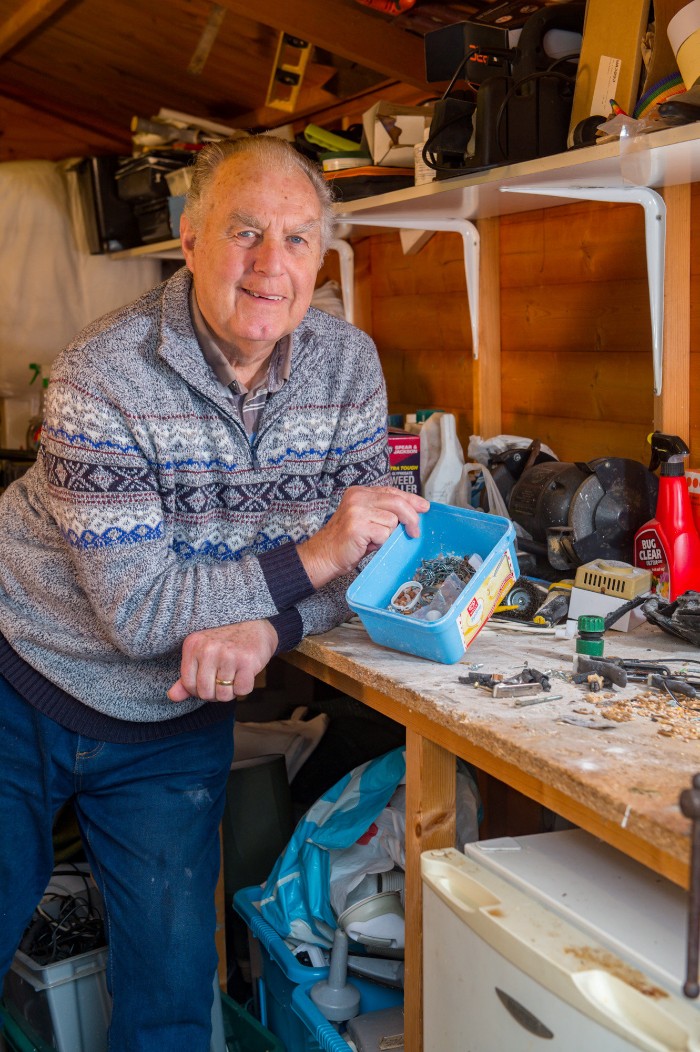 "I Thought I Was Going Mad:" Pensioner Catches A Mouse That Kept Cleaning His Shed On A Trail Cam
