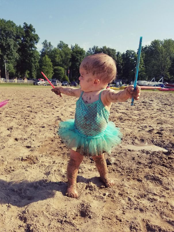 My Daughter Looks Like She Just Destroyed An Entire Sith Army