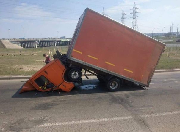 First Time I Have Ever Seen A Truck Faceplant. It Must Have Seen Something Truly WTF Make It Do That