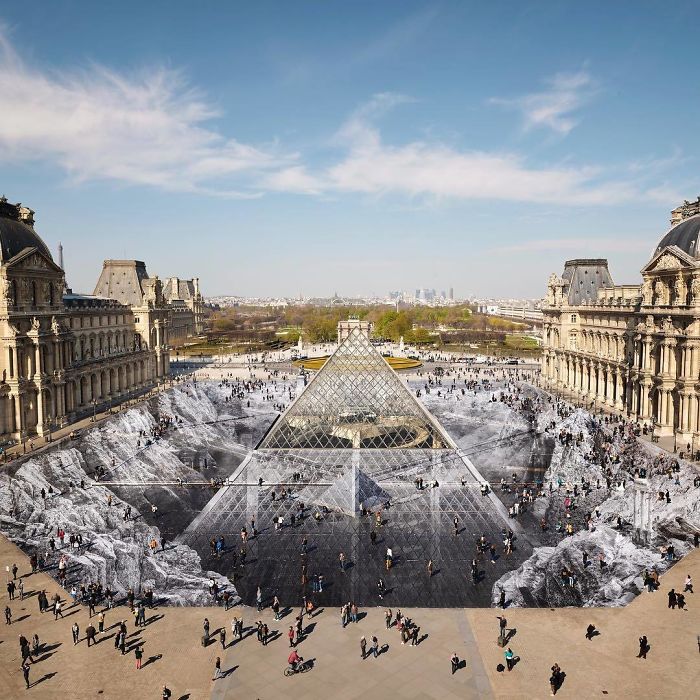 Artist Creates Incredible Optical Illusion At The Louvre So It Could Be Destroyed In A Couple Of Days