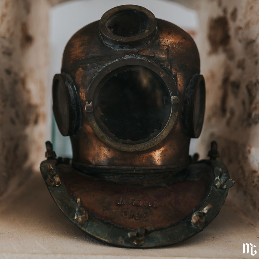 Antique Diving Helmet From 30s