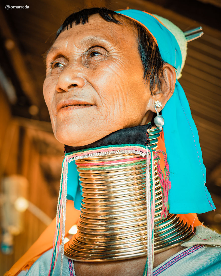 I Photographed The Unusual Fashion Of The Kayan Tribe