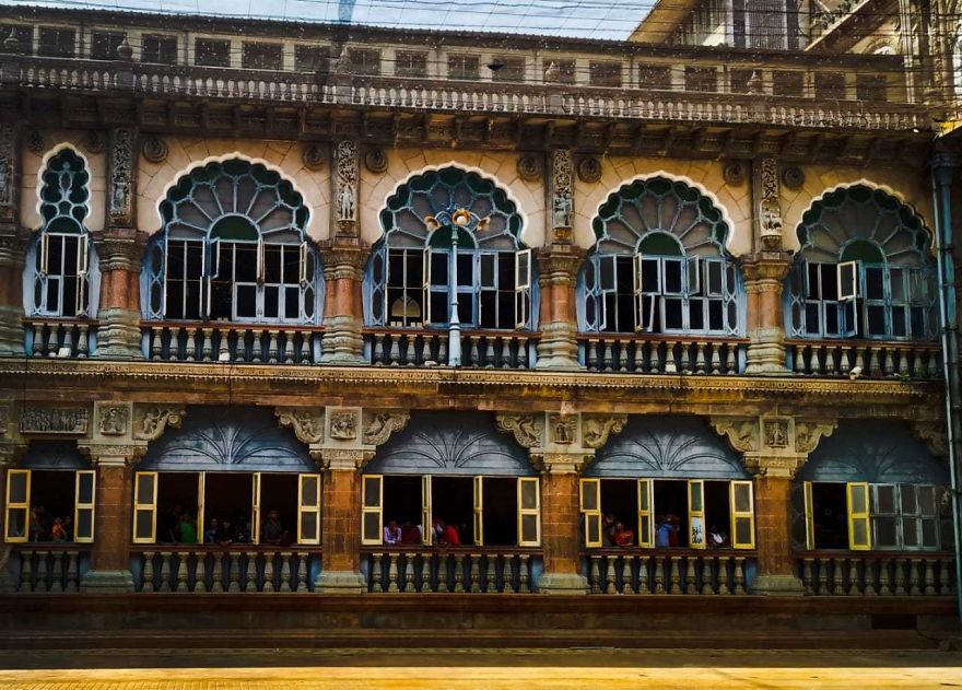 11 Pics That Prove Palaces Are Beautiful!!