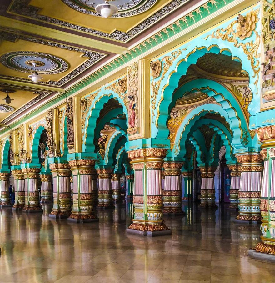 11 Pics That Prove Palaces Are Beautiful!!