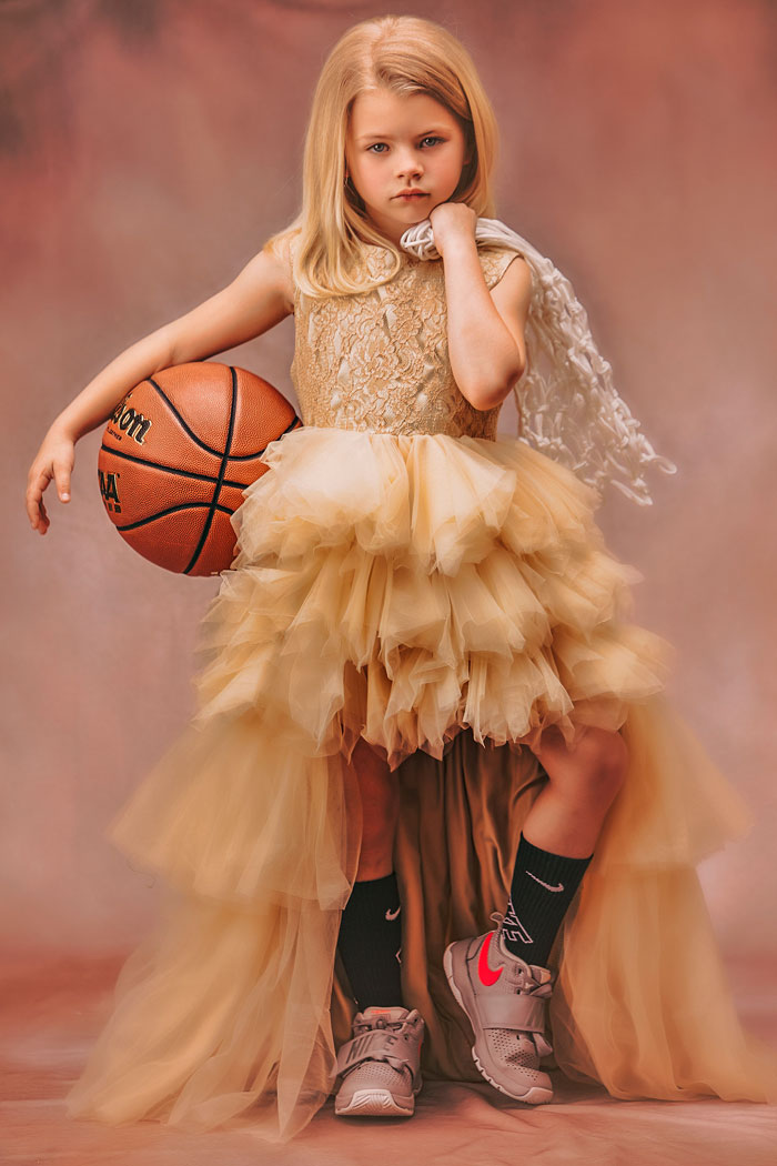 Why Does She Have To Choose?" Mom Makes A Photoshoot Of 'Girly' Girls With Athletic Elements And The Result Is Badass